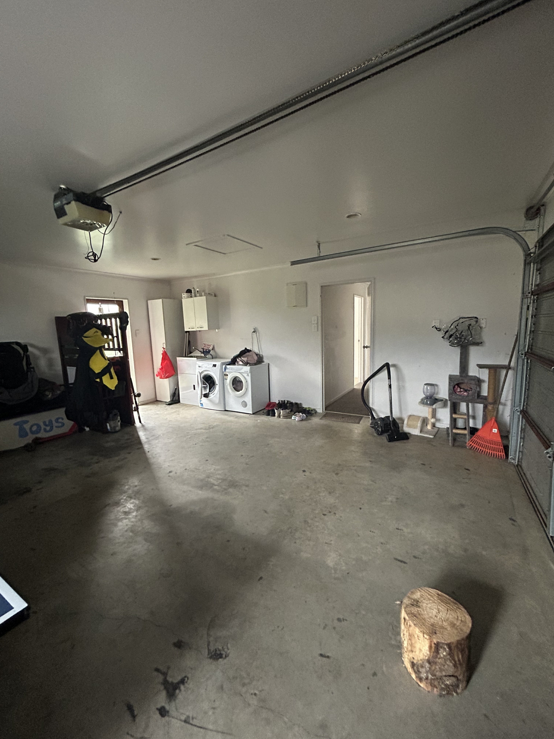24A Roto Street, TE KAUWHATA