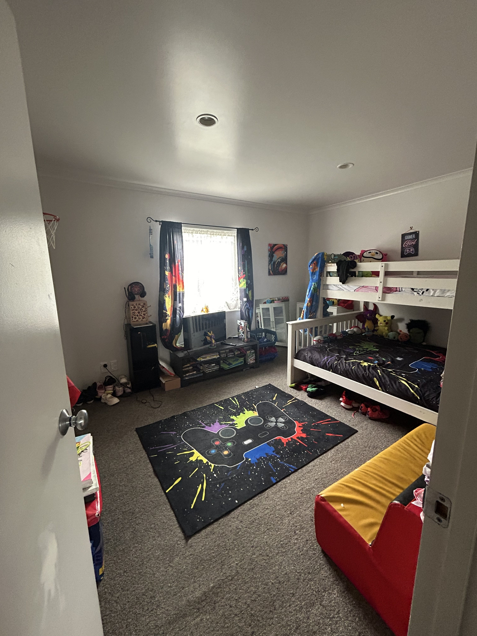 24A Roto Street, TE KAUWHATA