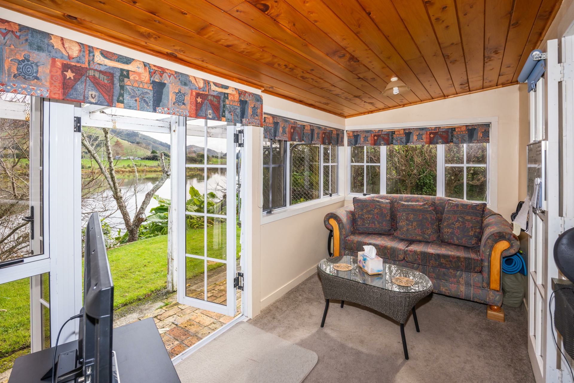 64 Great South Road, TAUPIRI