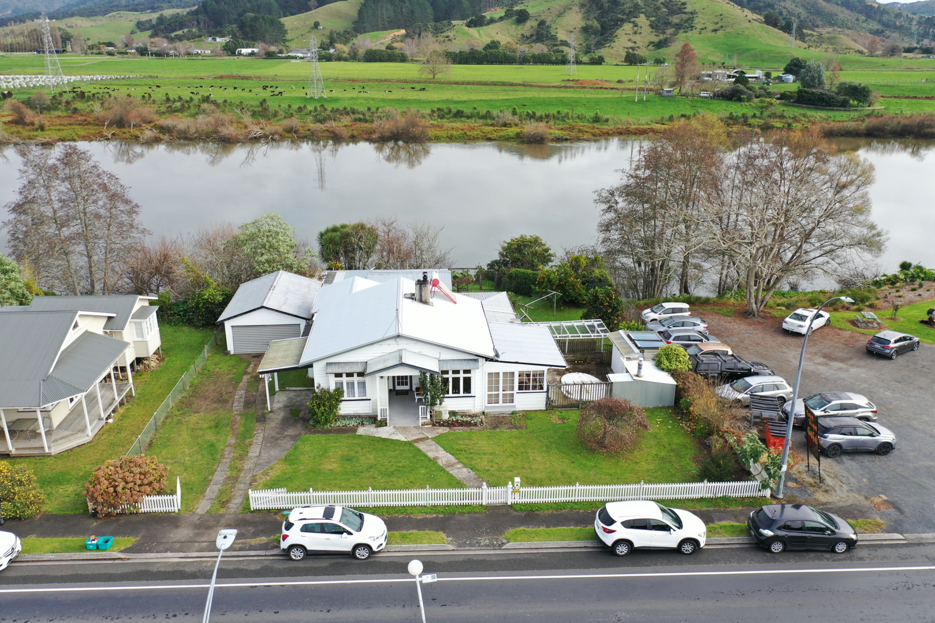 64 Great South Road, TAUPIRI