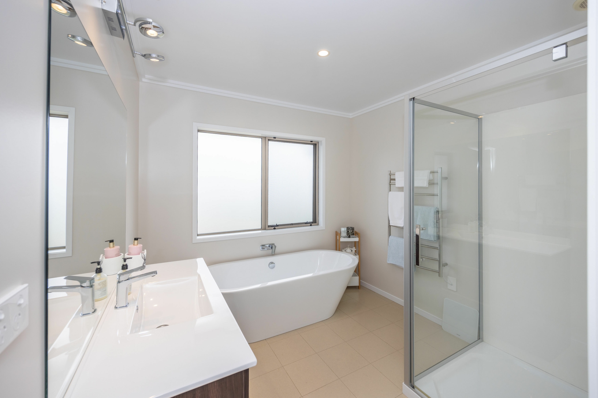 123 Slater Road, RUAWARO