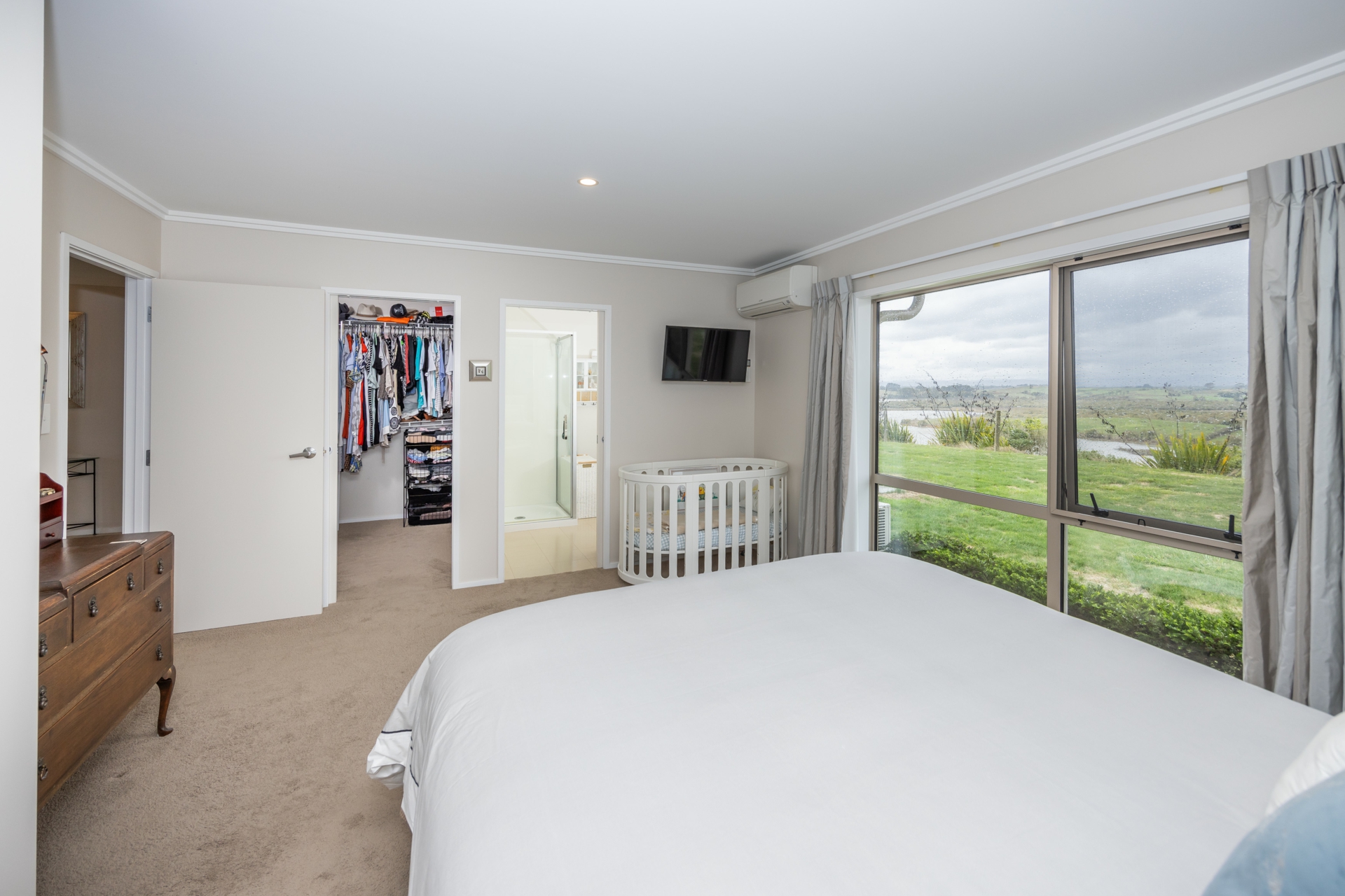 123 Slater Road, RUAWARO