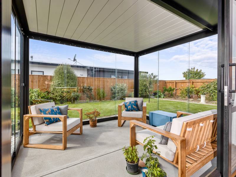17 Plains Avenue, MASTERTON