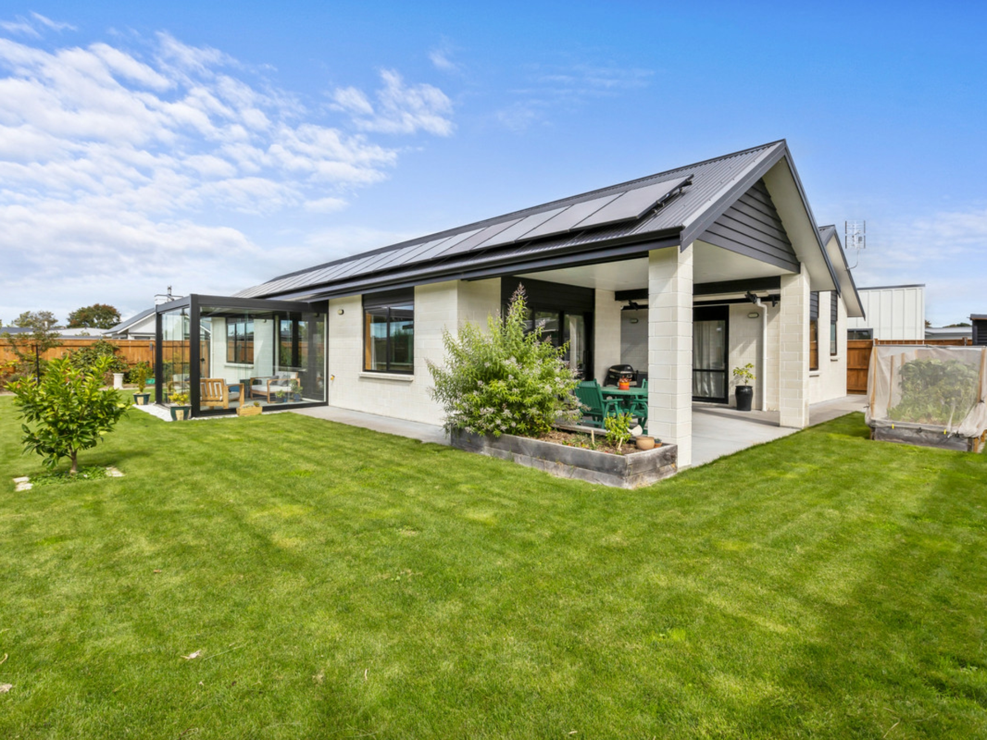 17 Plains Avenue, MASTERTON