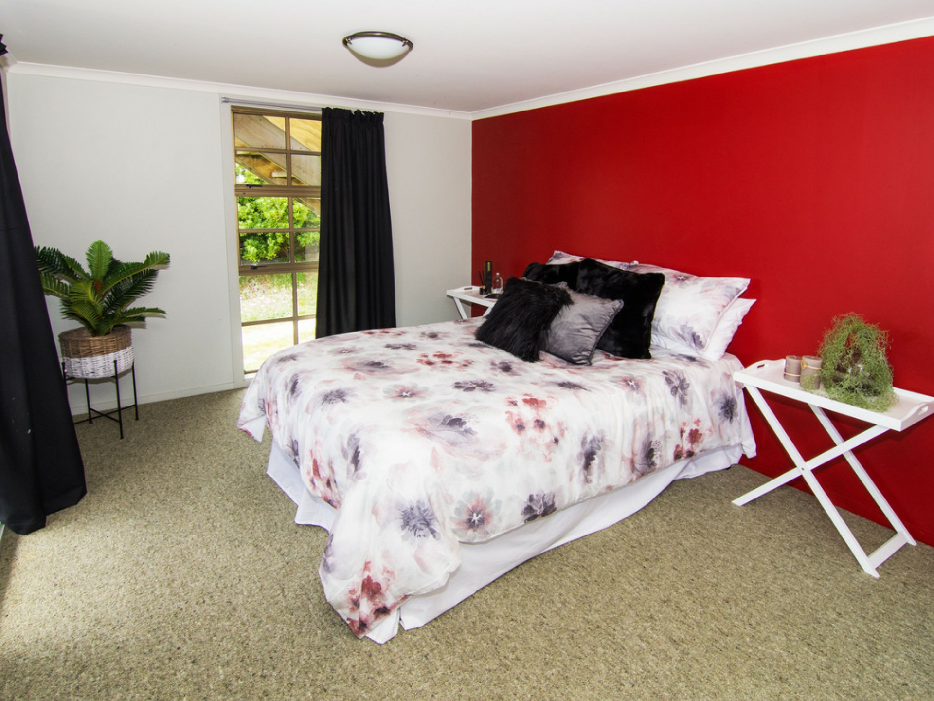 16 Sandy Bay Drive, CASTLEPOINT