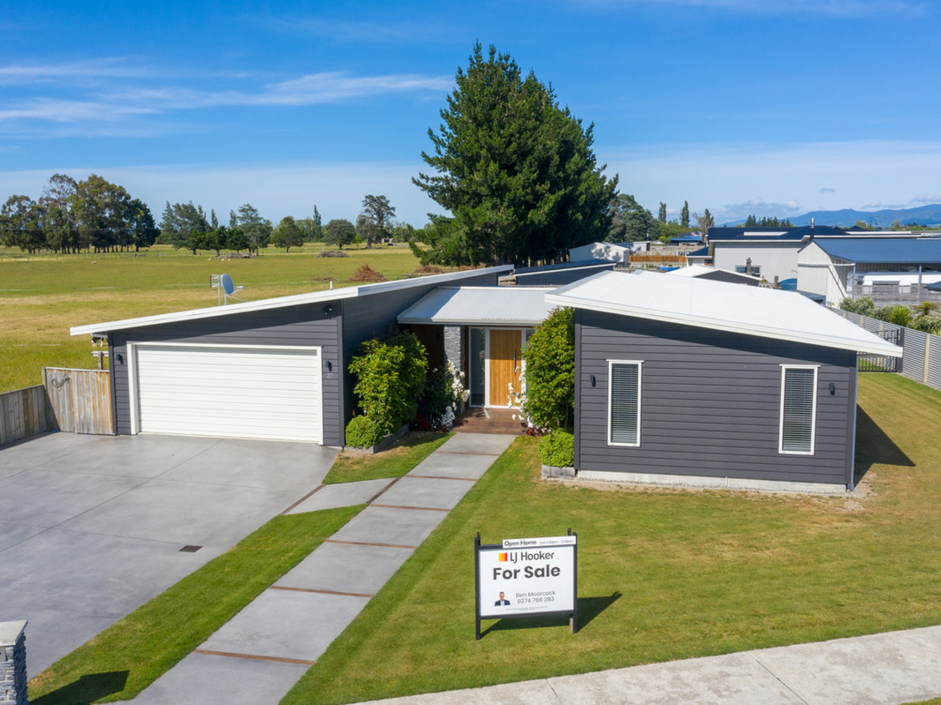 27 Gimson Street, MASTERTON