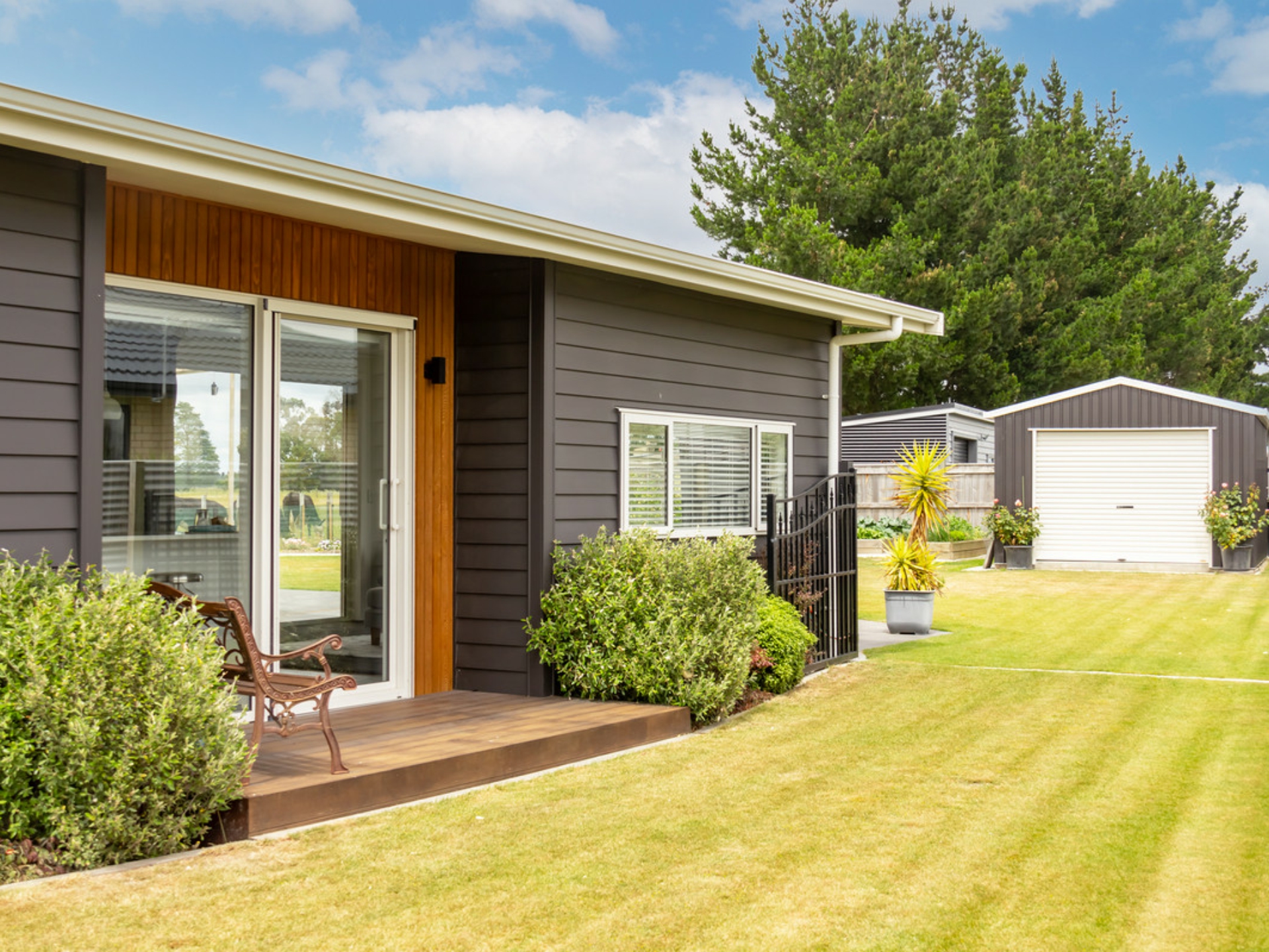 27 Gimson Street, MASTERTON