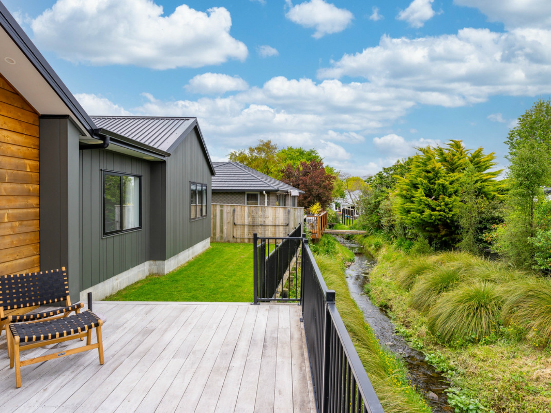 17 Tarata Grove, MASTERTON