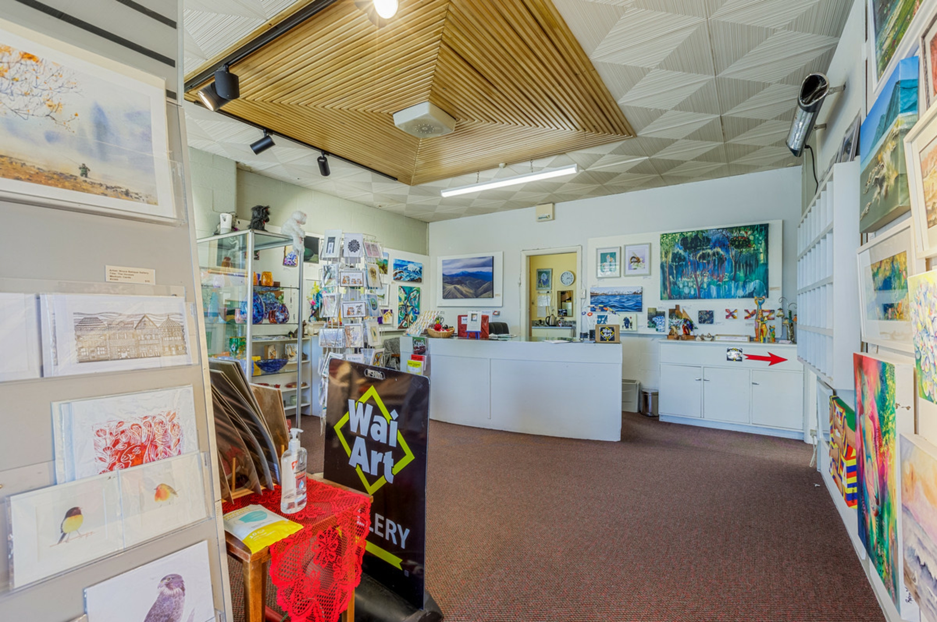 29 Holloway Street Carterton Retail for Sale LJ Hooker