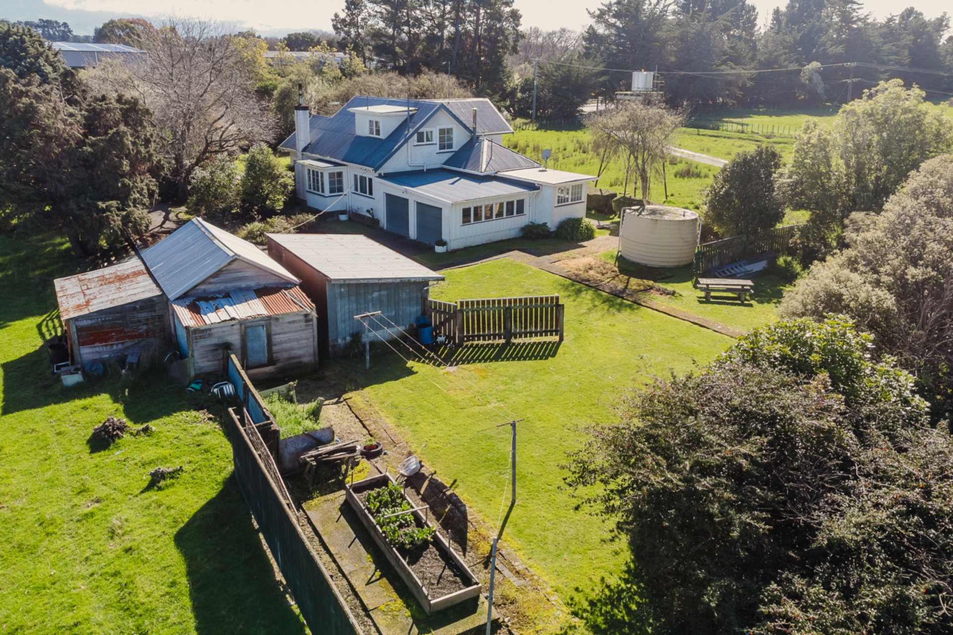 3920 State Highway 2, CARTERTON