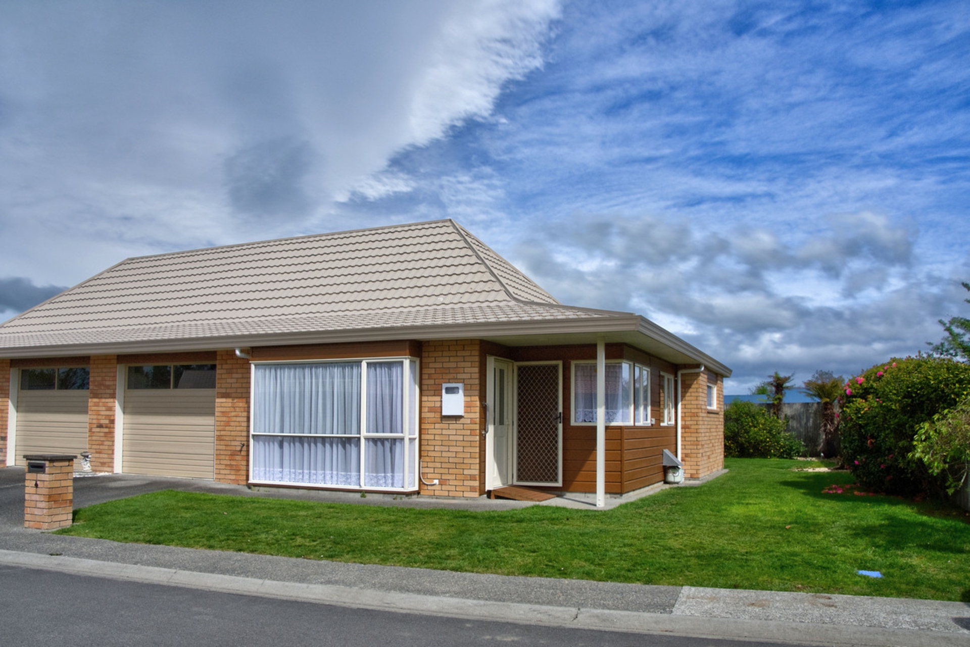 4/2 William Donald Drive Masterton Wairarapa Unit for Sale LJ Hooker