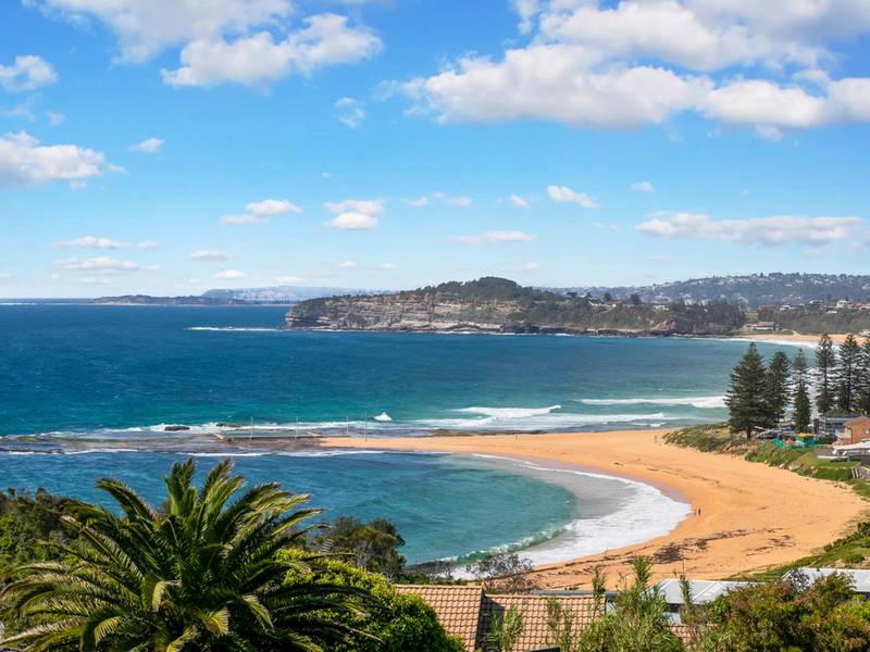 39 Hillcrest Avenue, MONA VALE