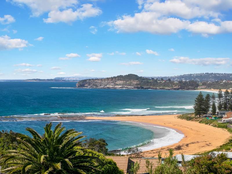 39 Hillcrest Avenue, MONA VALE