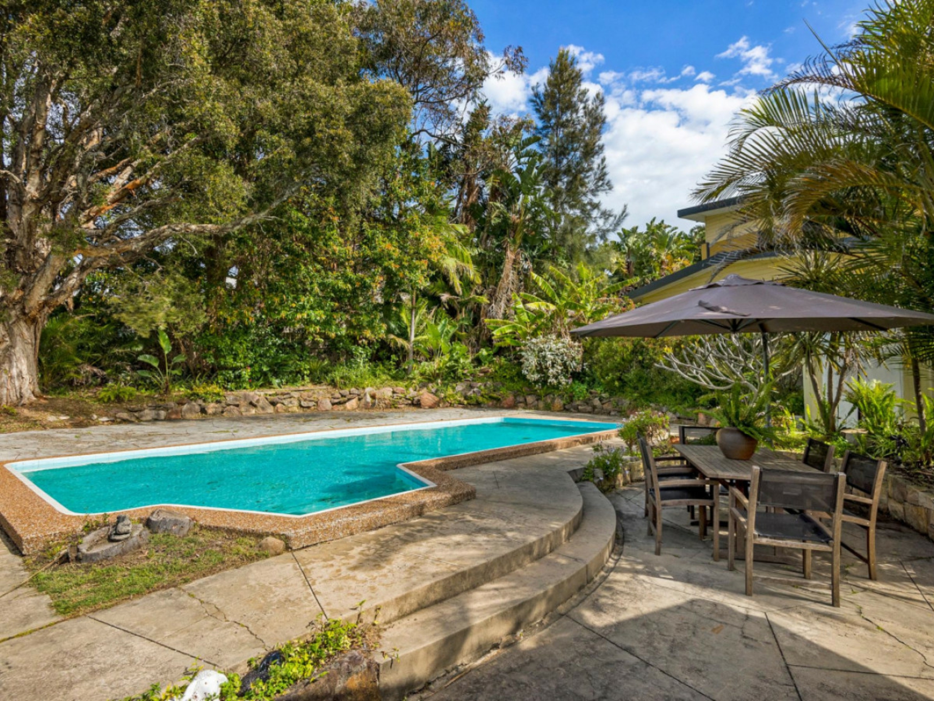 12 Coronation Street Mona Vale NSW Property Details LJ Hooker