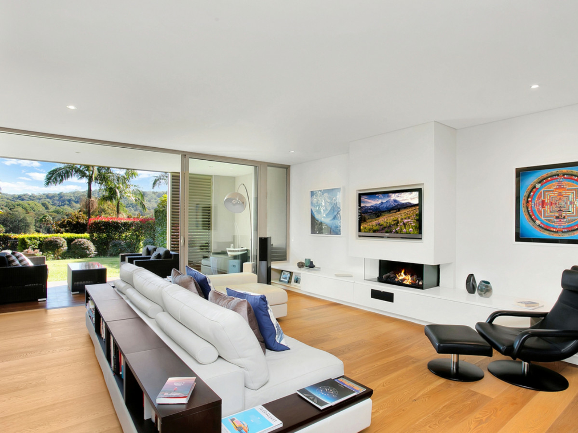 206/102 Darley Street West, MONA VALE
