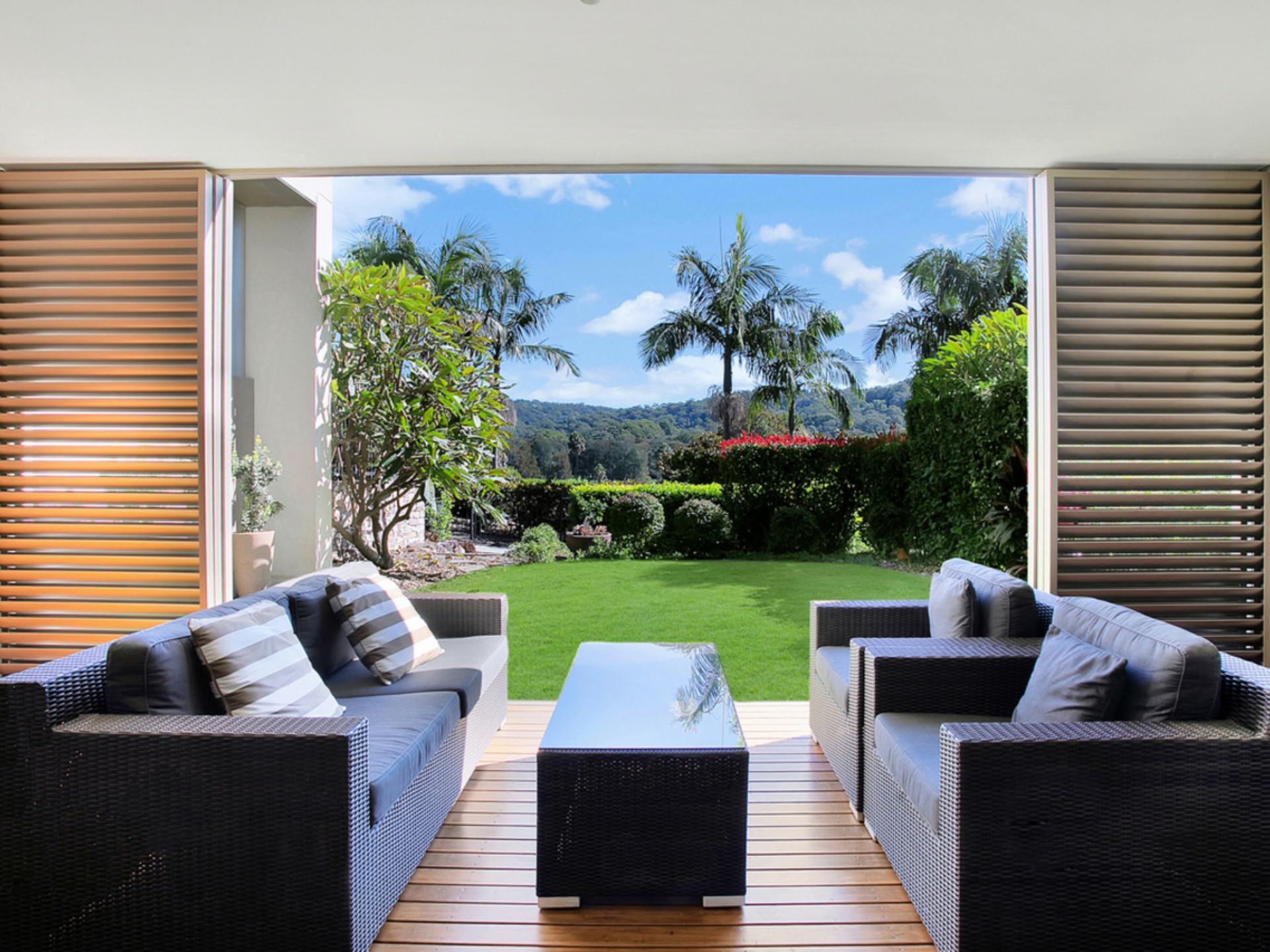 206/102 Darley Street West, MONA VALE
