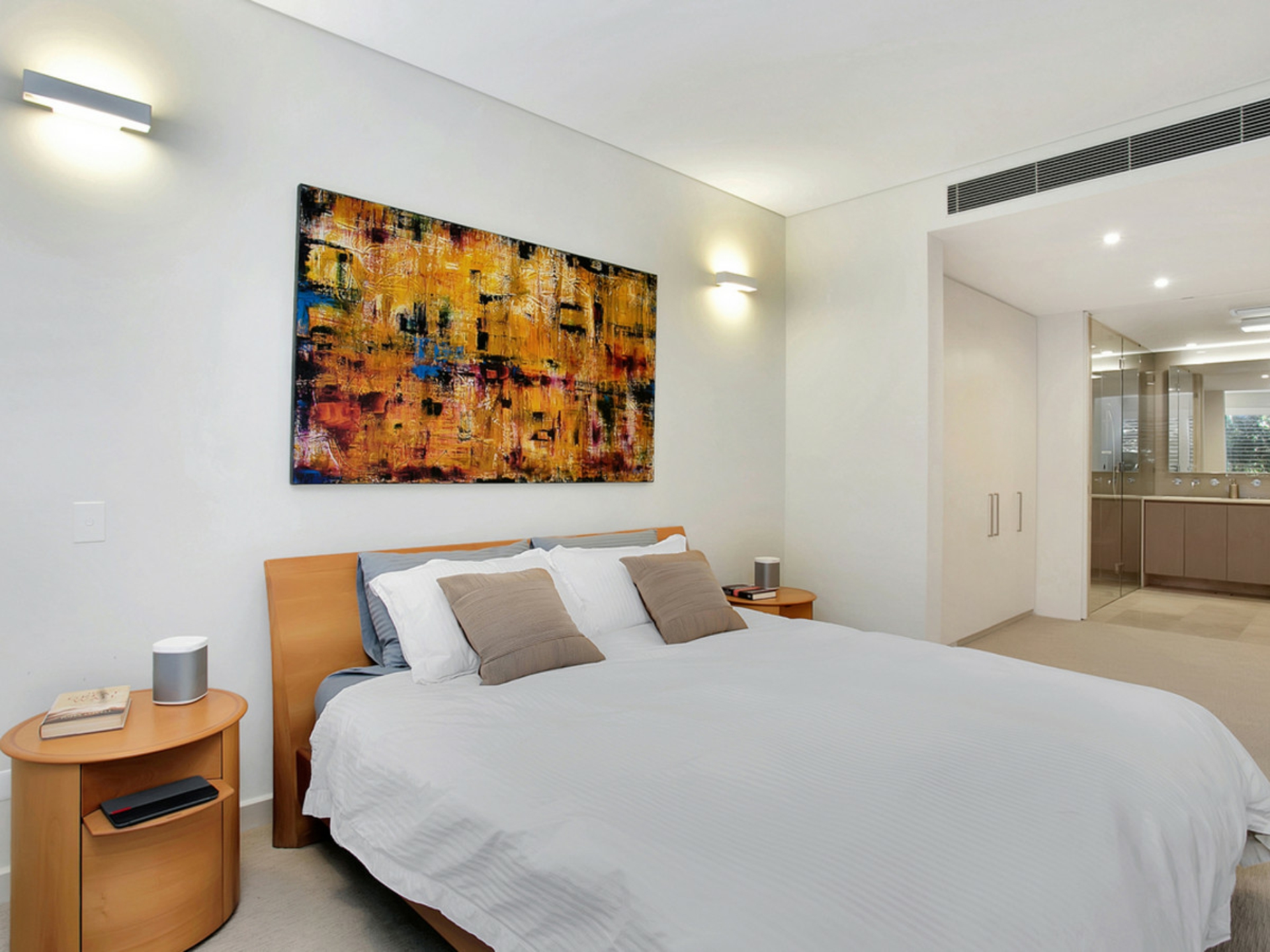 206/102 Darley Street West, MONA VALE