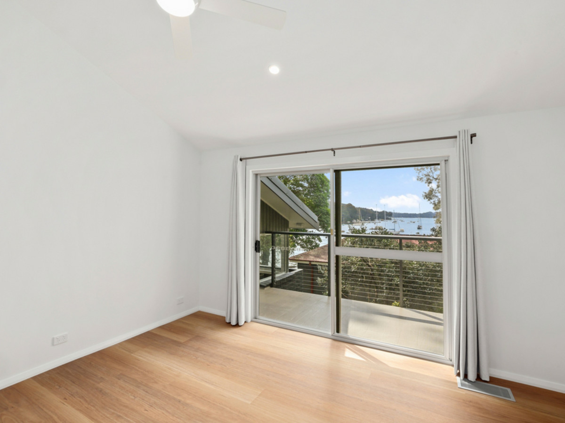 48 Sturdee Lane, LOVETT BAY