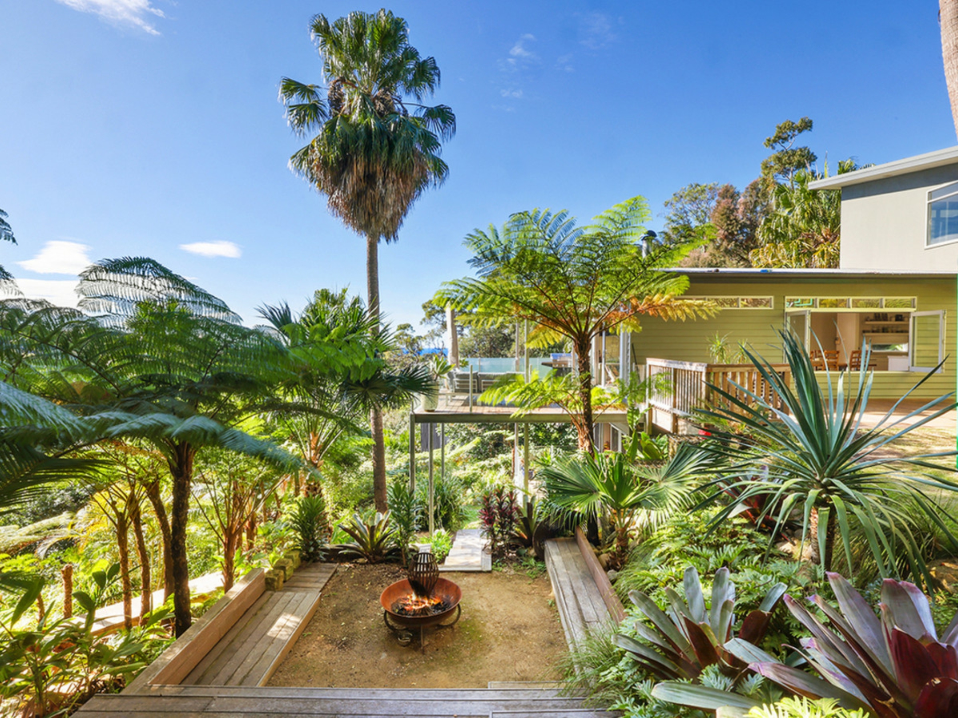 2/5a Wollombi Road Bilgola Plateau NSW