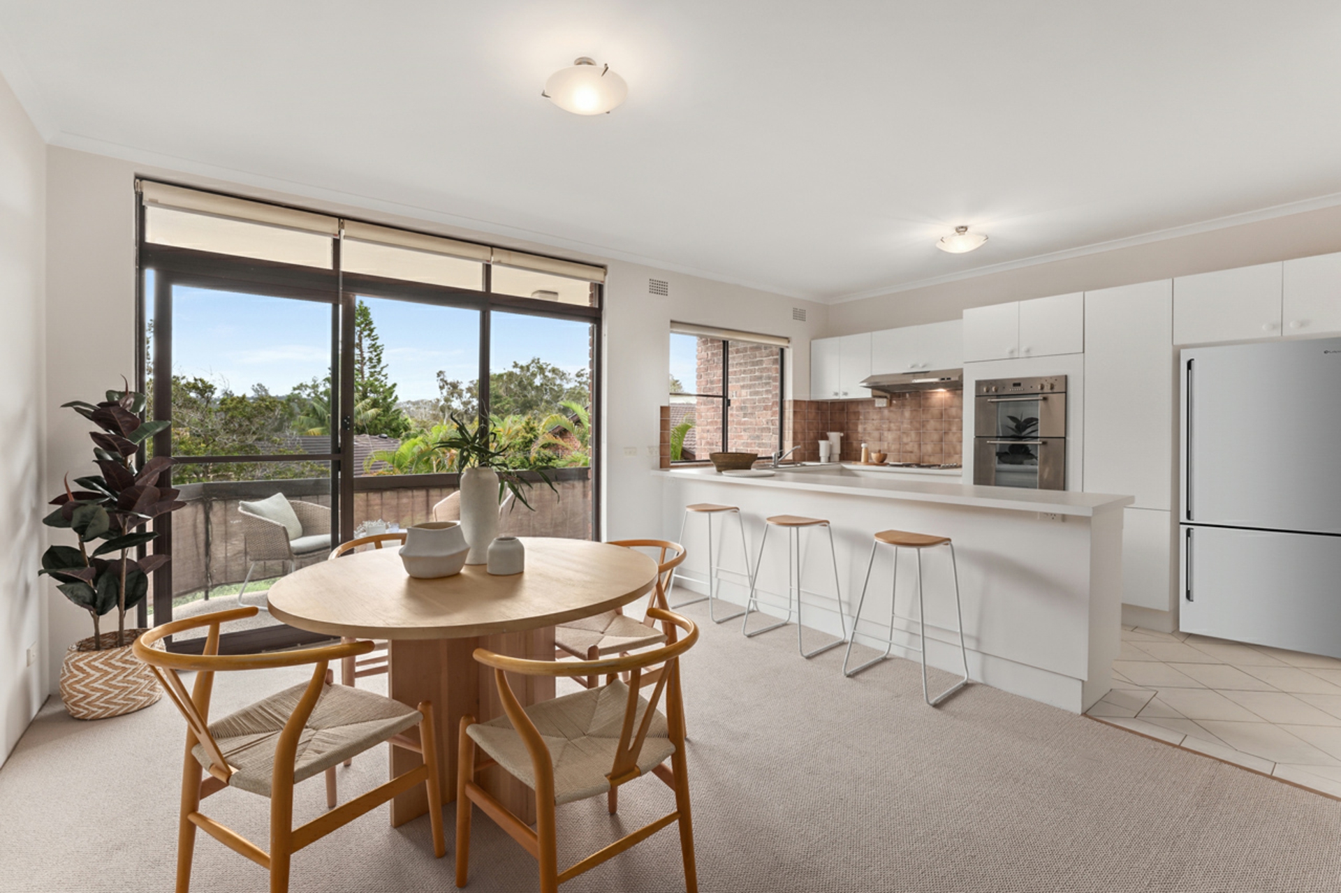 10/2933 Mactier Street Narrabeen NSW Property Details LJ Hooker