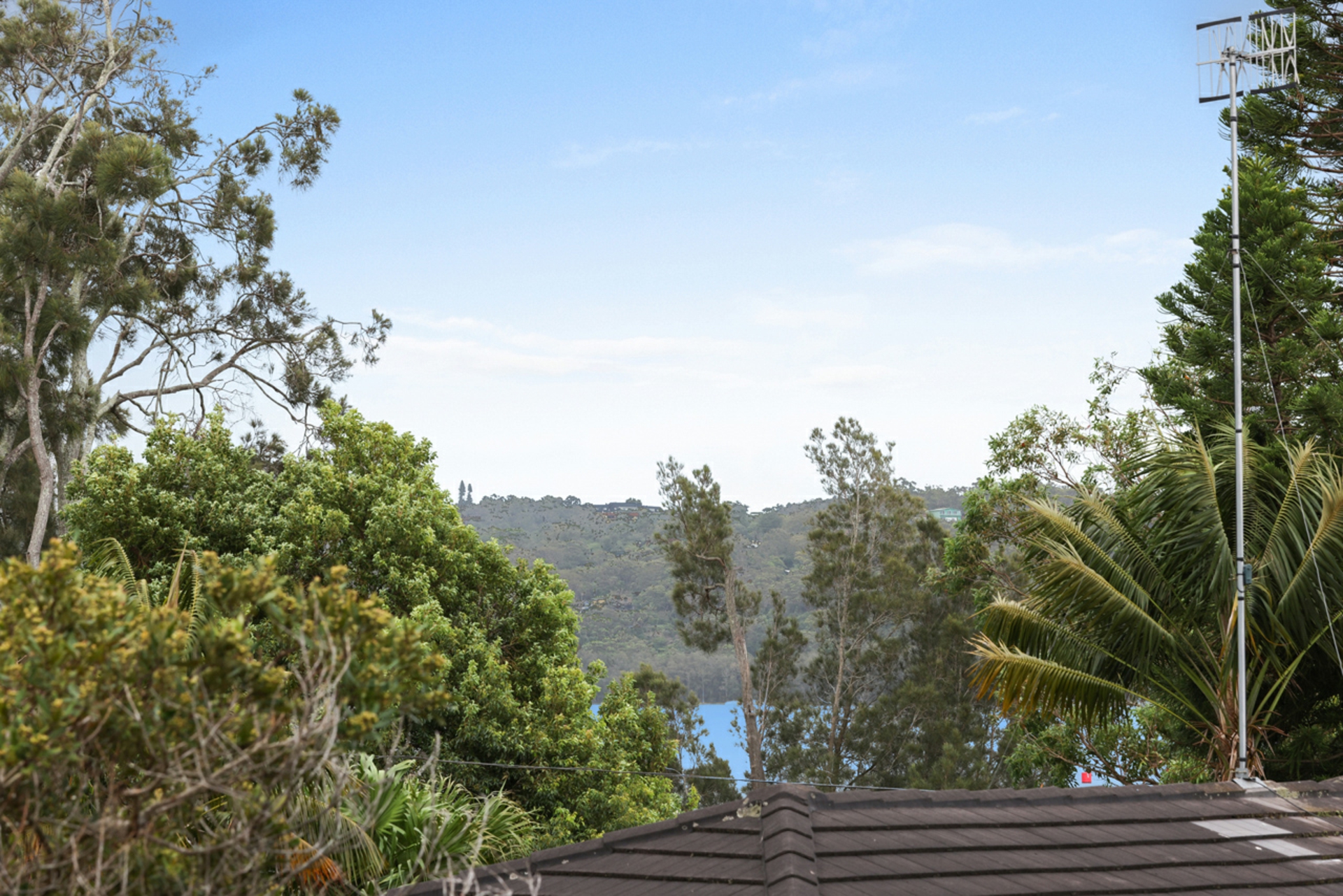 10/2933 Mactier Street Narrabeen NSW Property Details LJ Hooker