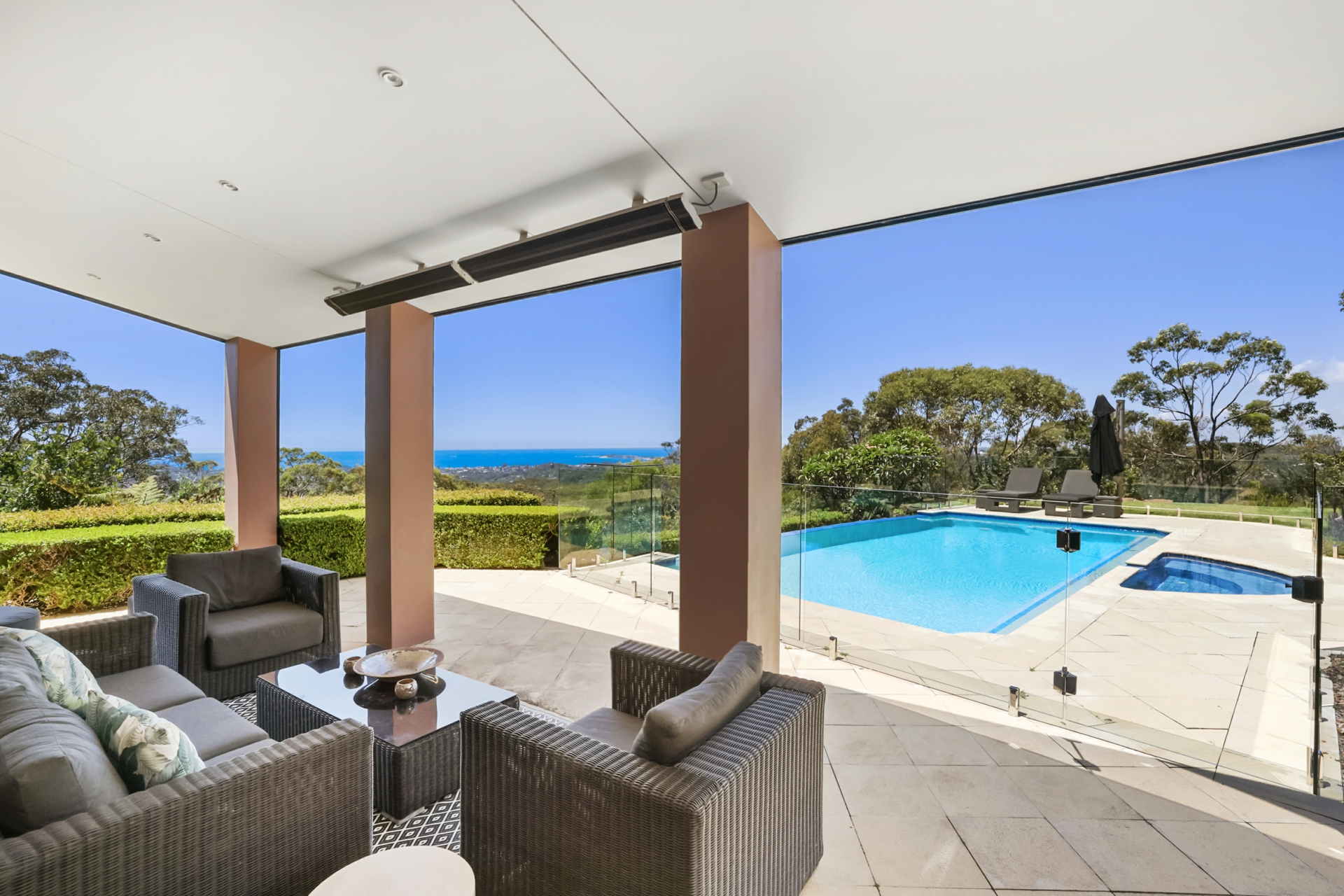 41 Laurel Road West, INGLESIDE
