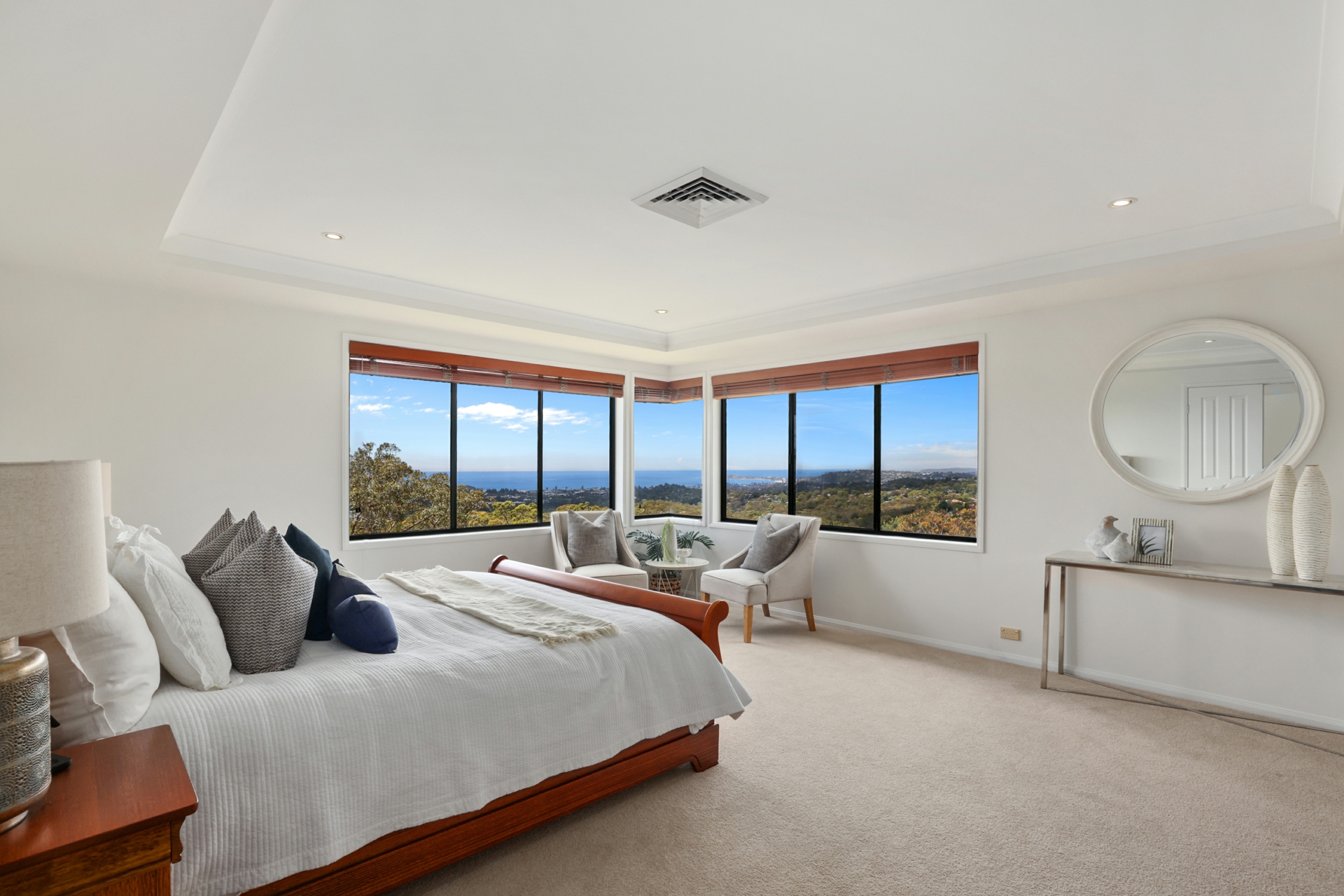 41 Laurel Road West, INGLESIDE