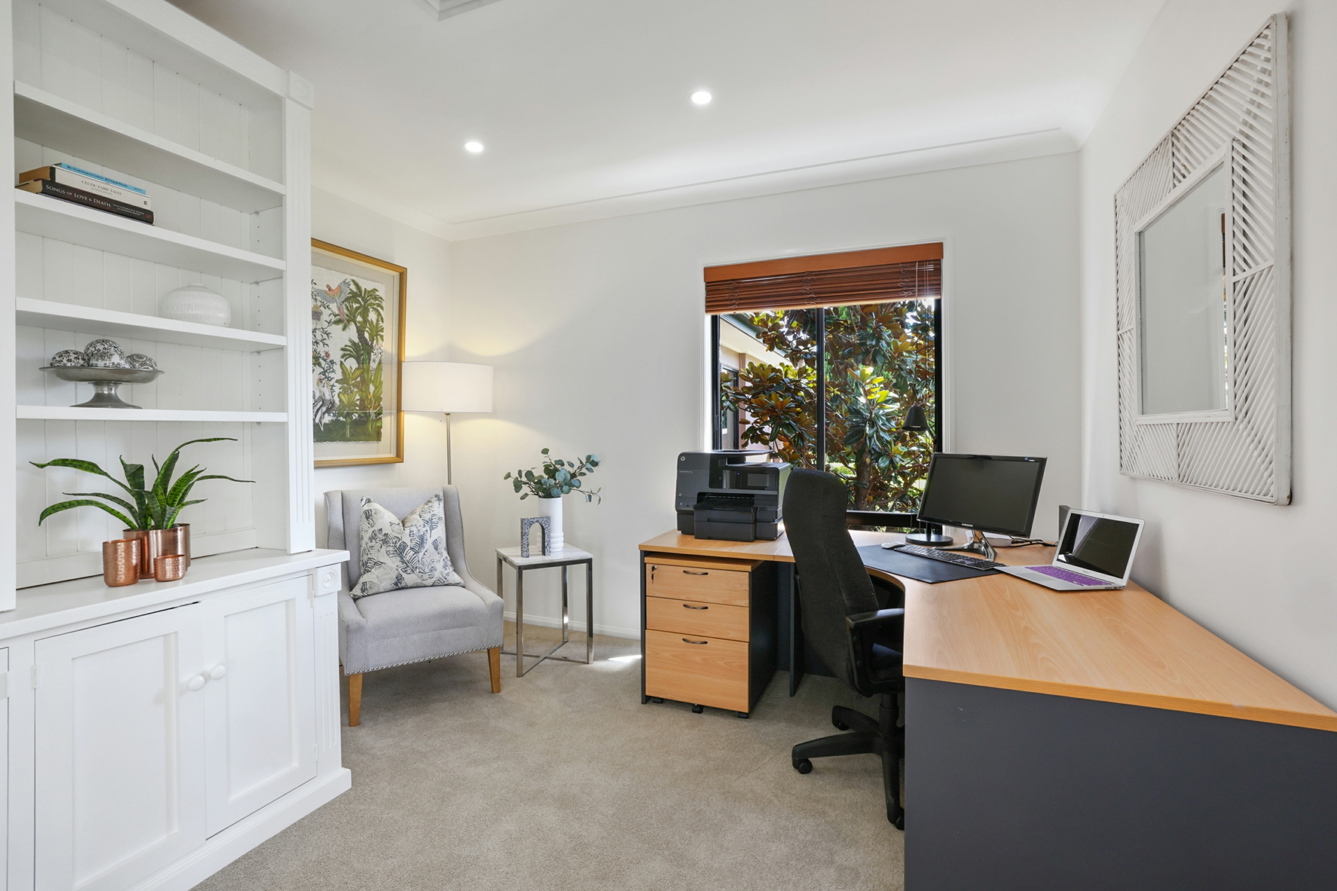 41 Laurel Road West, INGLESIDE