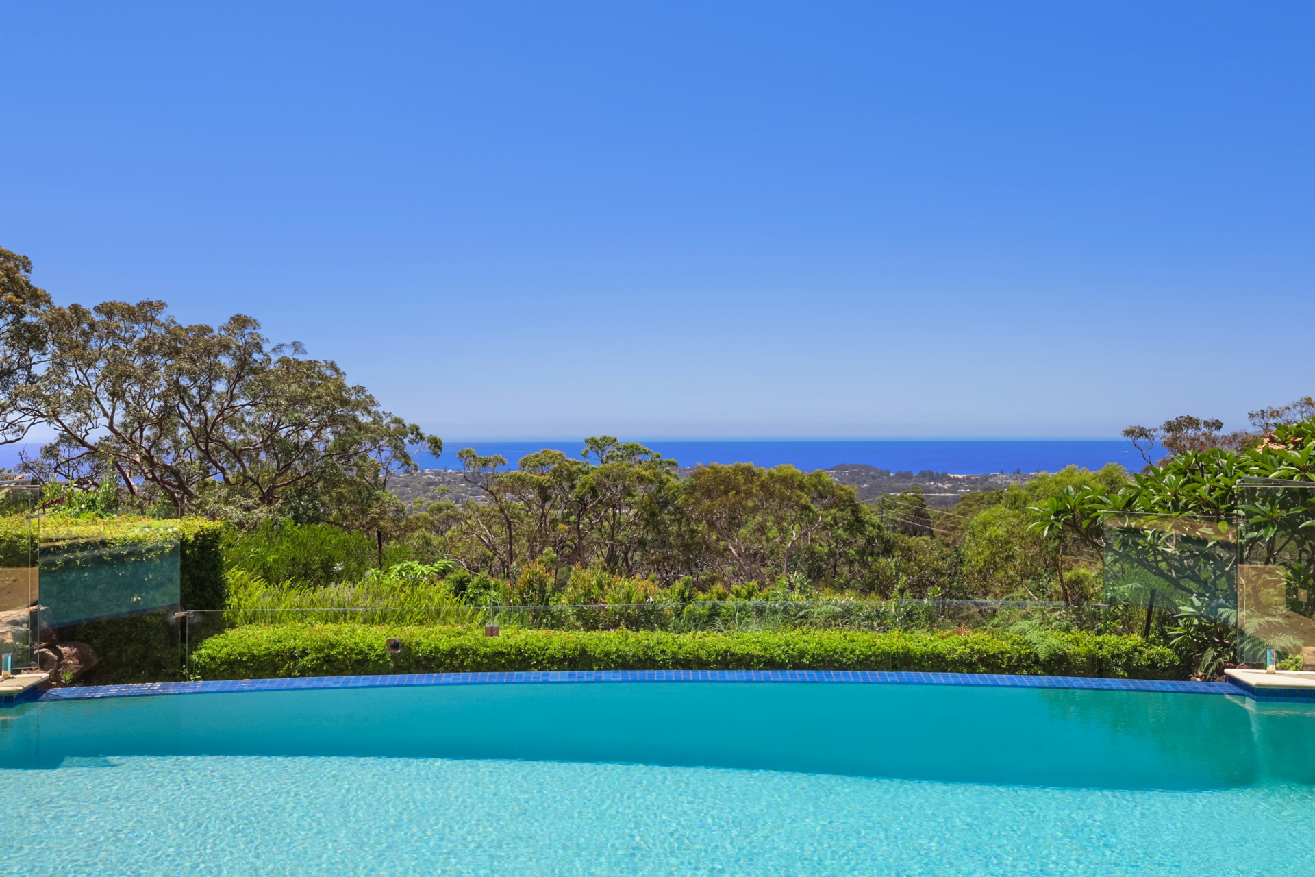 41 Laurel Road West, INGLESIDE