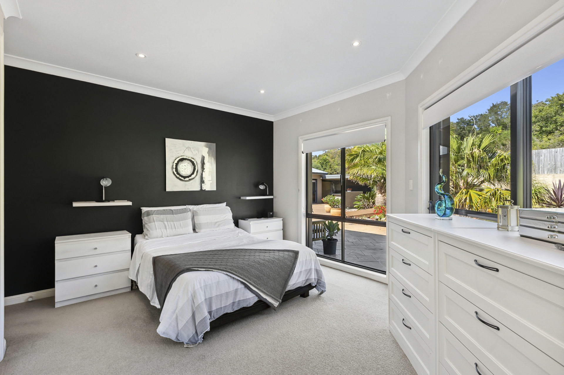 56 Waratah Road, INGLESIDE