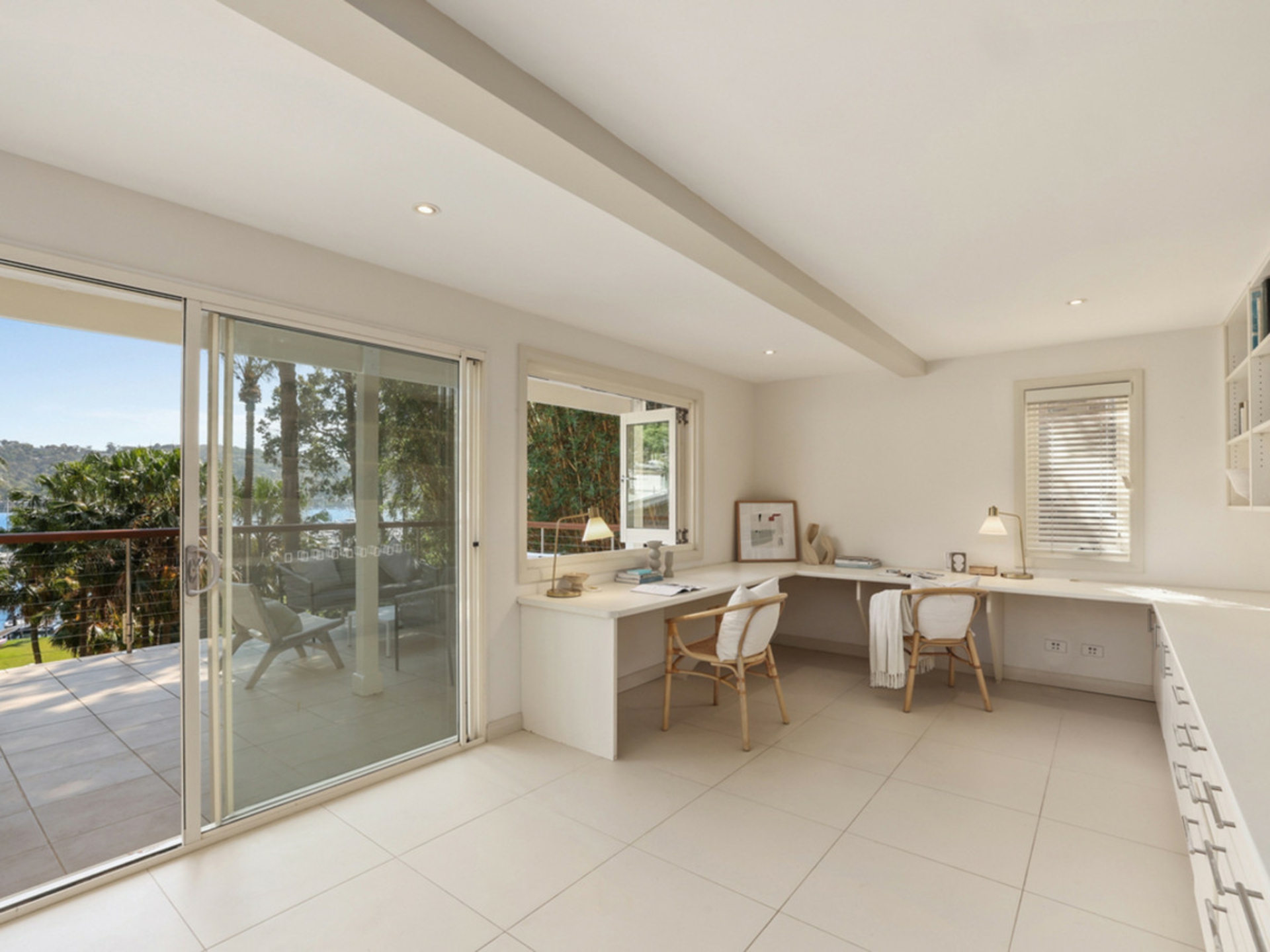 34 Prince Alfred Parade, NEWPORT