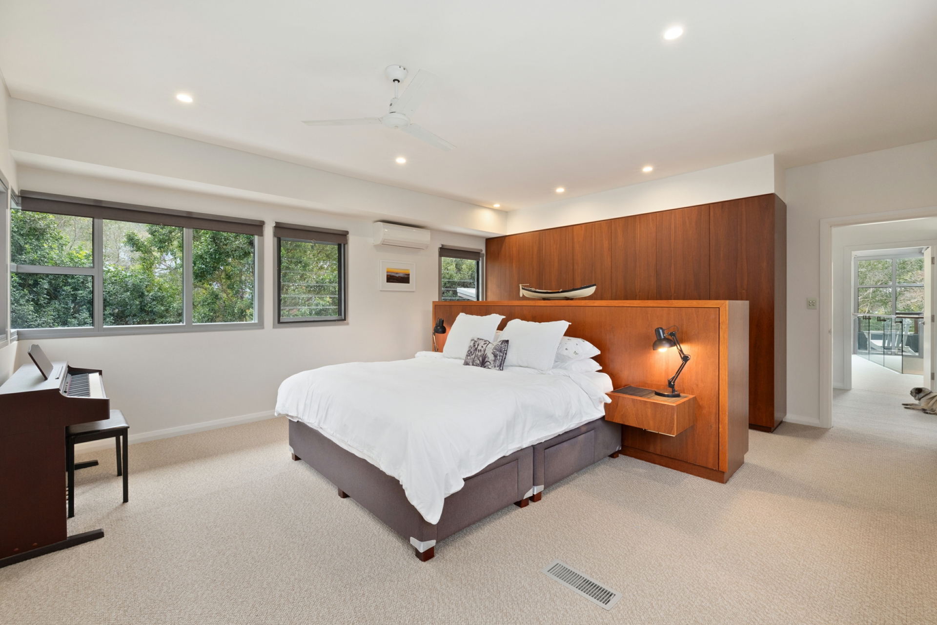 6 Bakers Road, CHURCH POINT