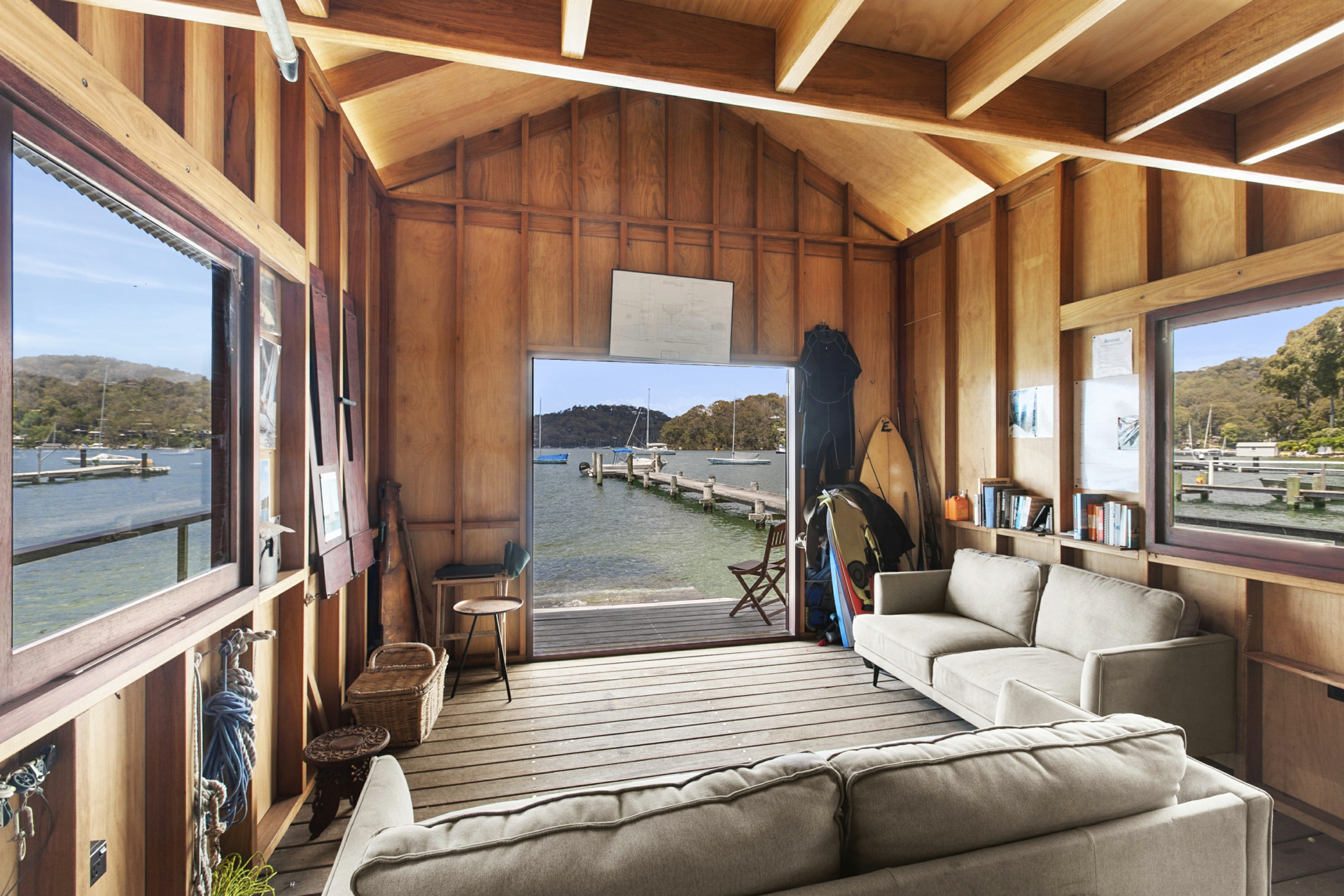 3 The Chase, LOVETT BAY
