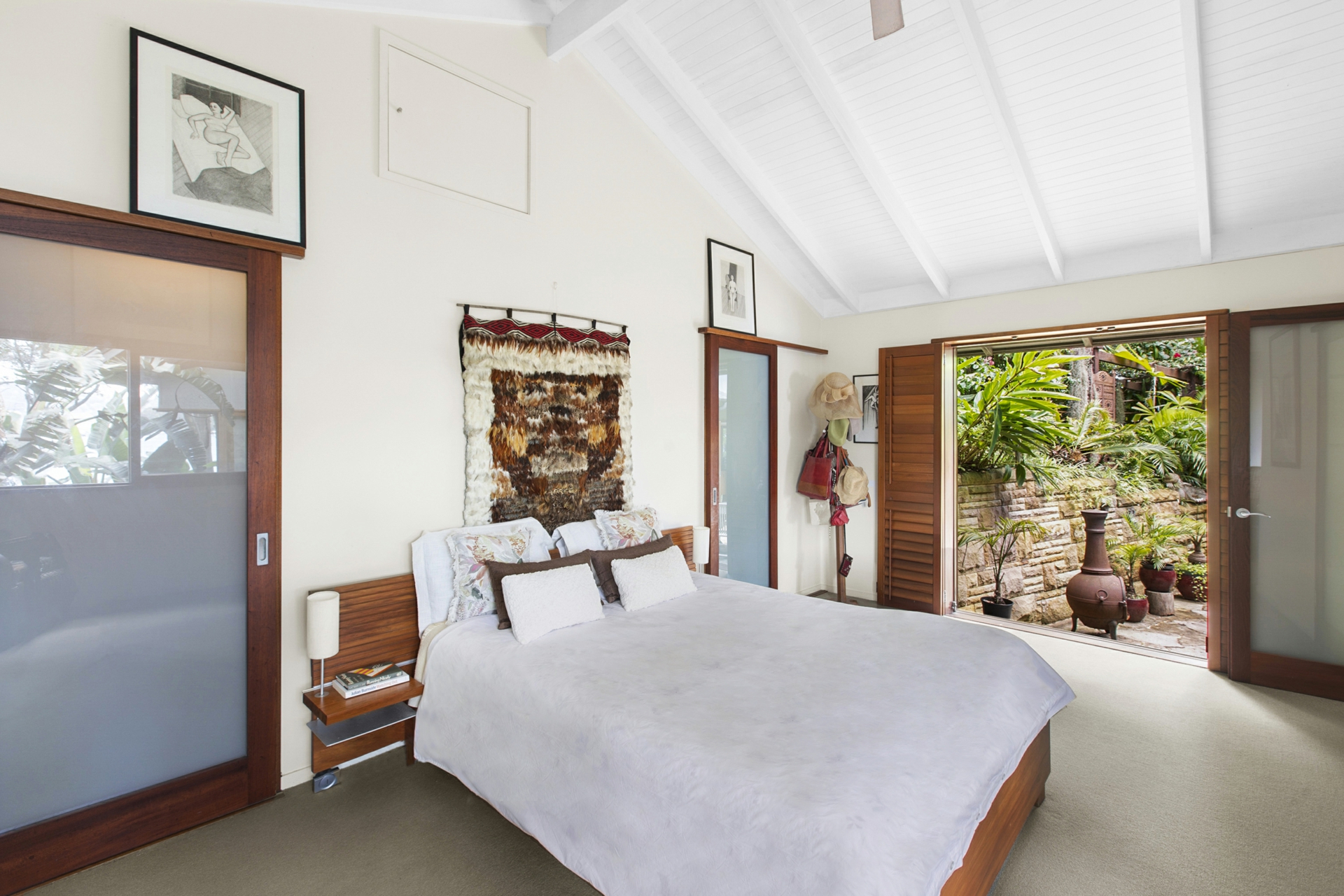 3 The Chase, LOVETT BAY