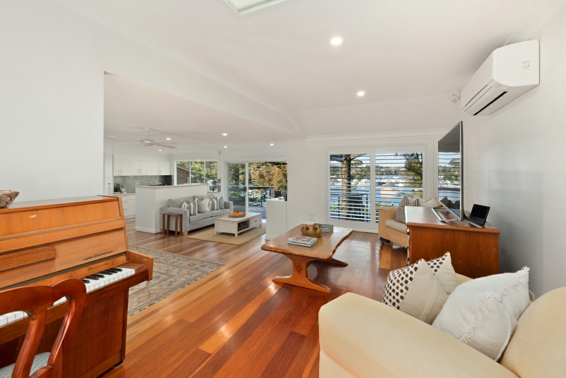 79 Irrubel Road — photo 8 of 30