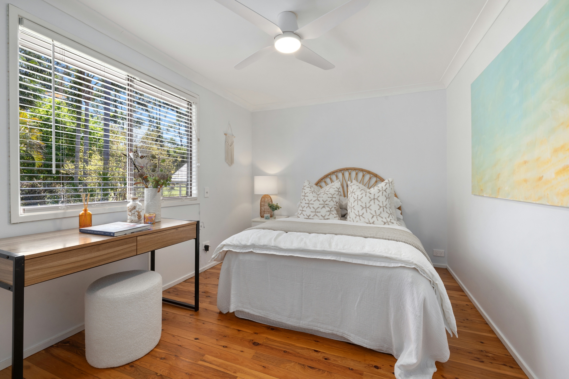 16 Parkland Road, MONA VALE