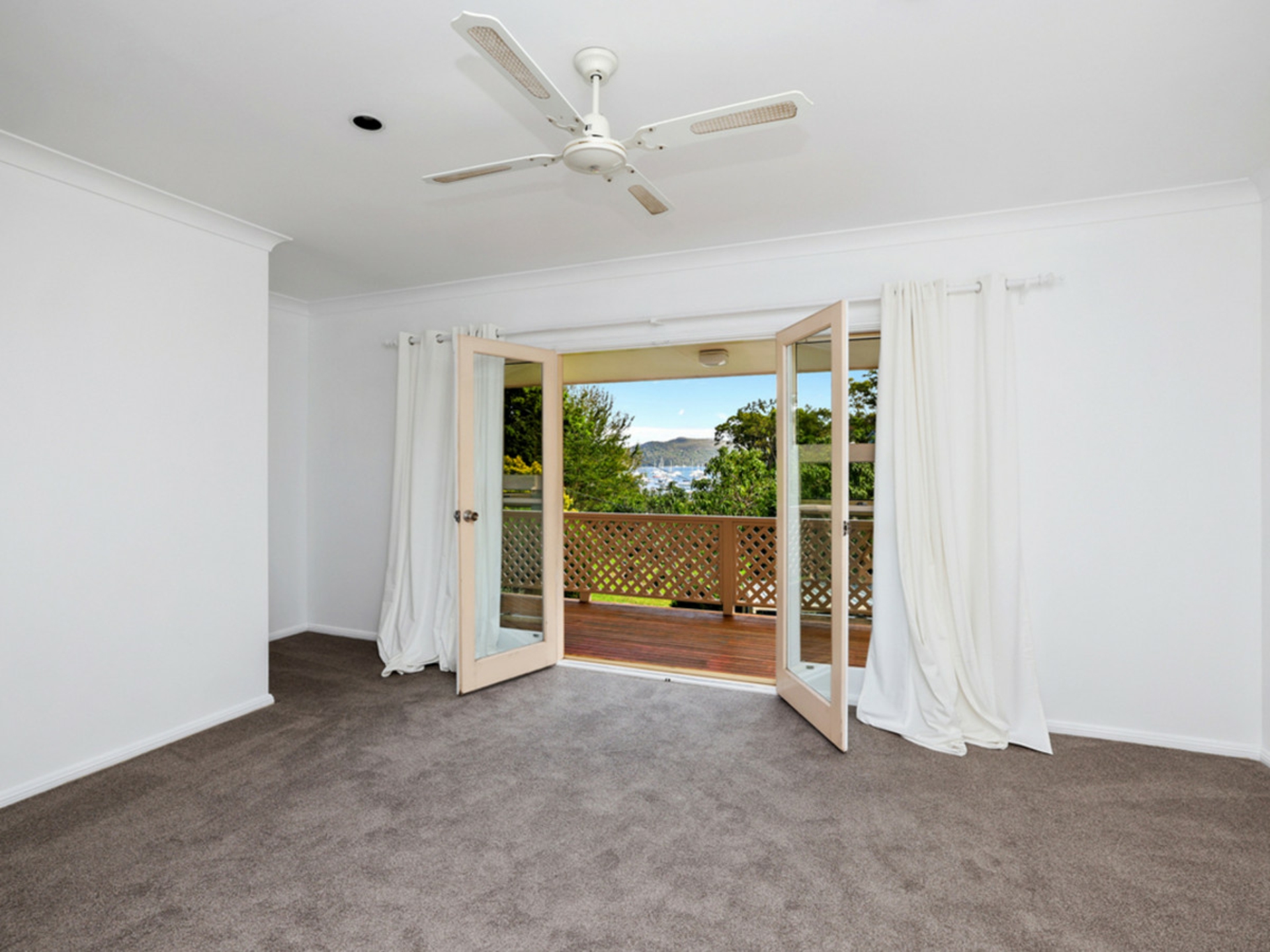 109 Prince Alfred Parade, NEWPORT