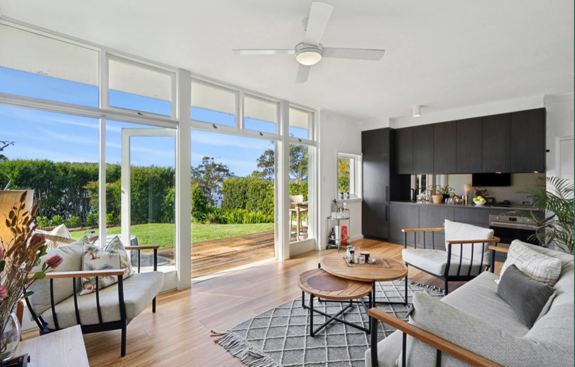7 Baroona Road, CHURCH POINT
