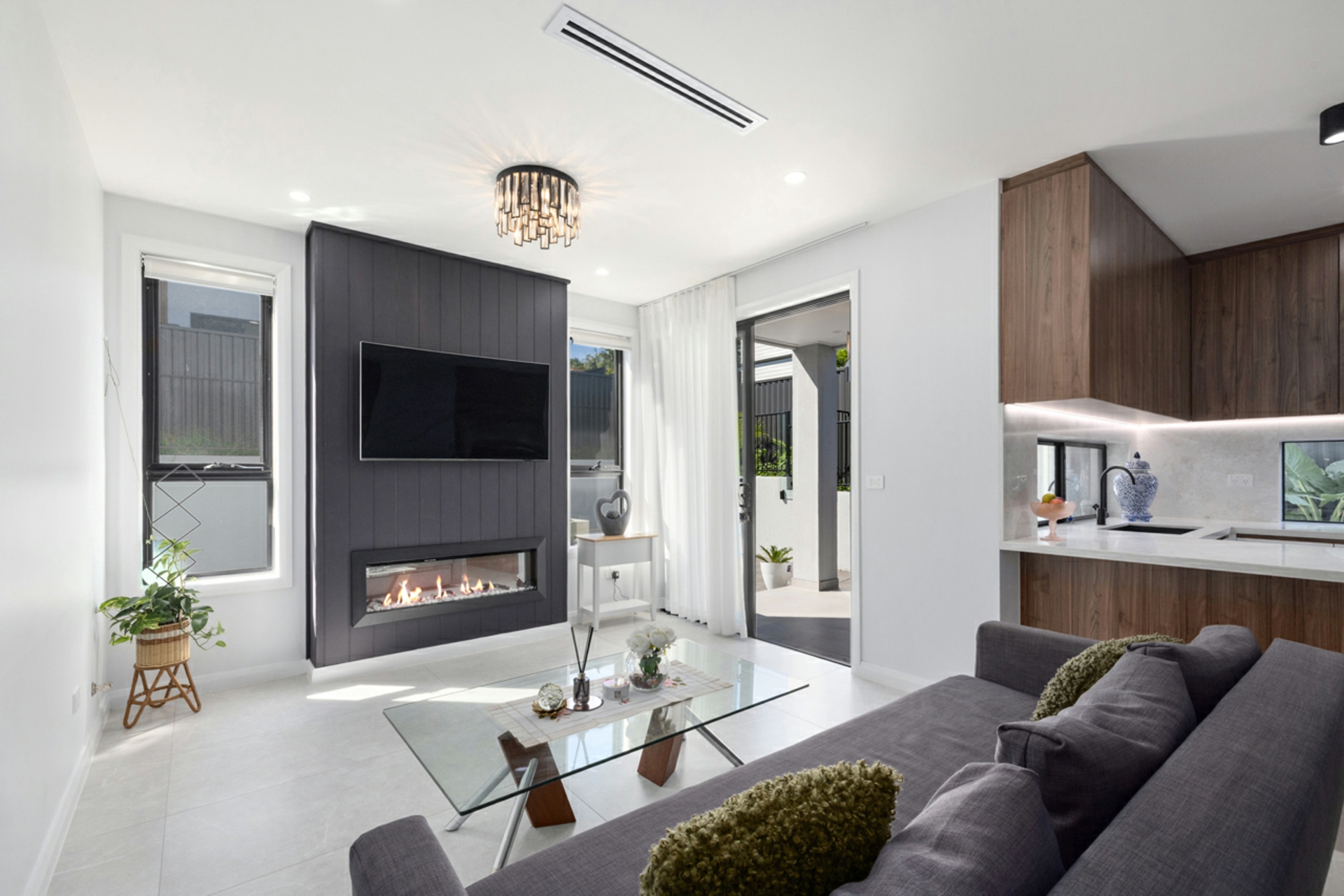 83 Parkes Road, COLLAROY PLATEAU