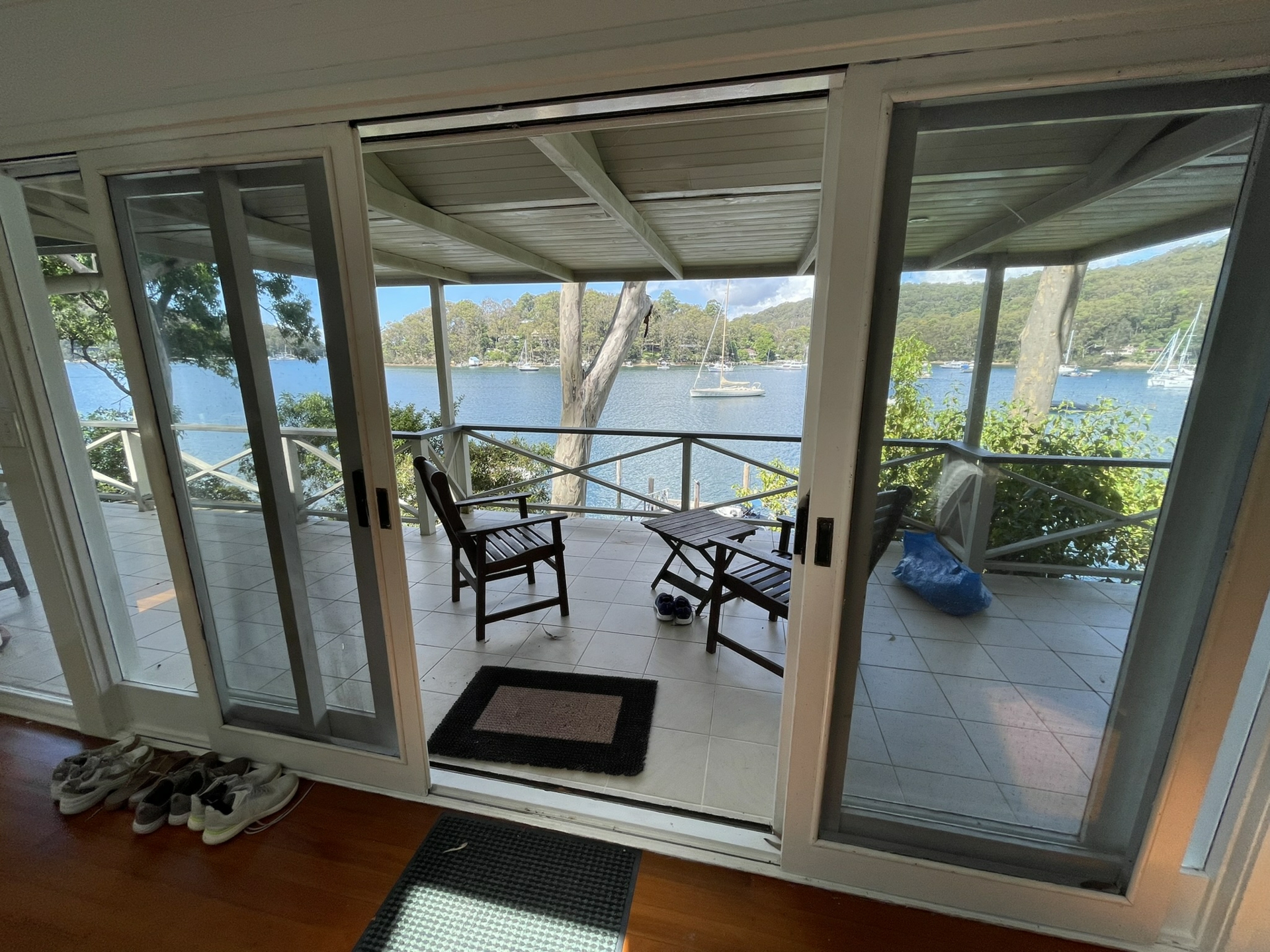 15 Lovett Bay, LOVETT BAY