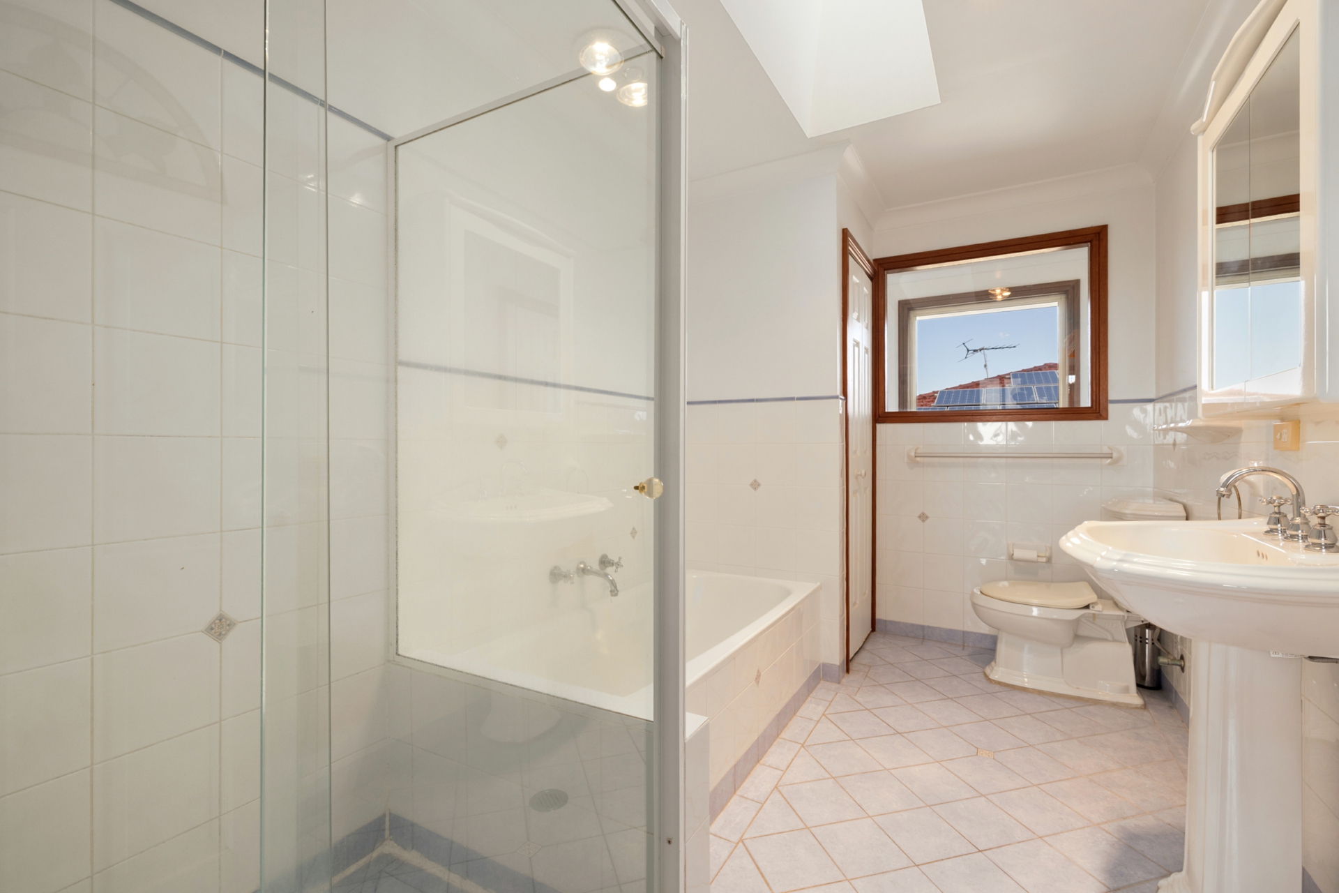 51 Hilma Street — photo 10 of 15