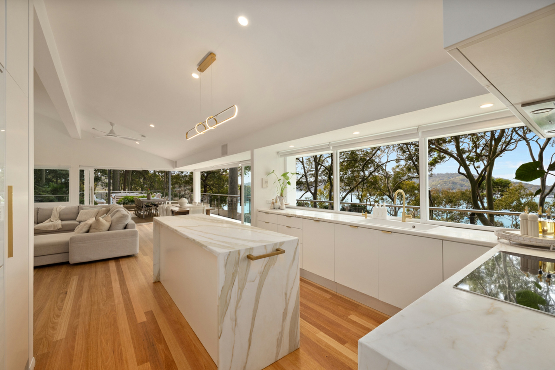 14 Baroona Road — photo 10 of 29