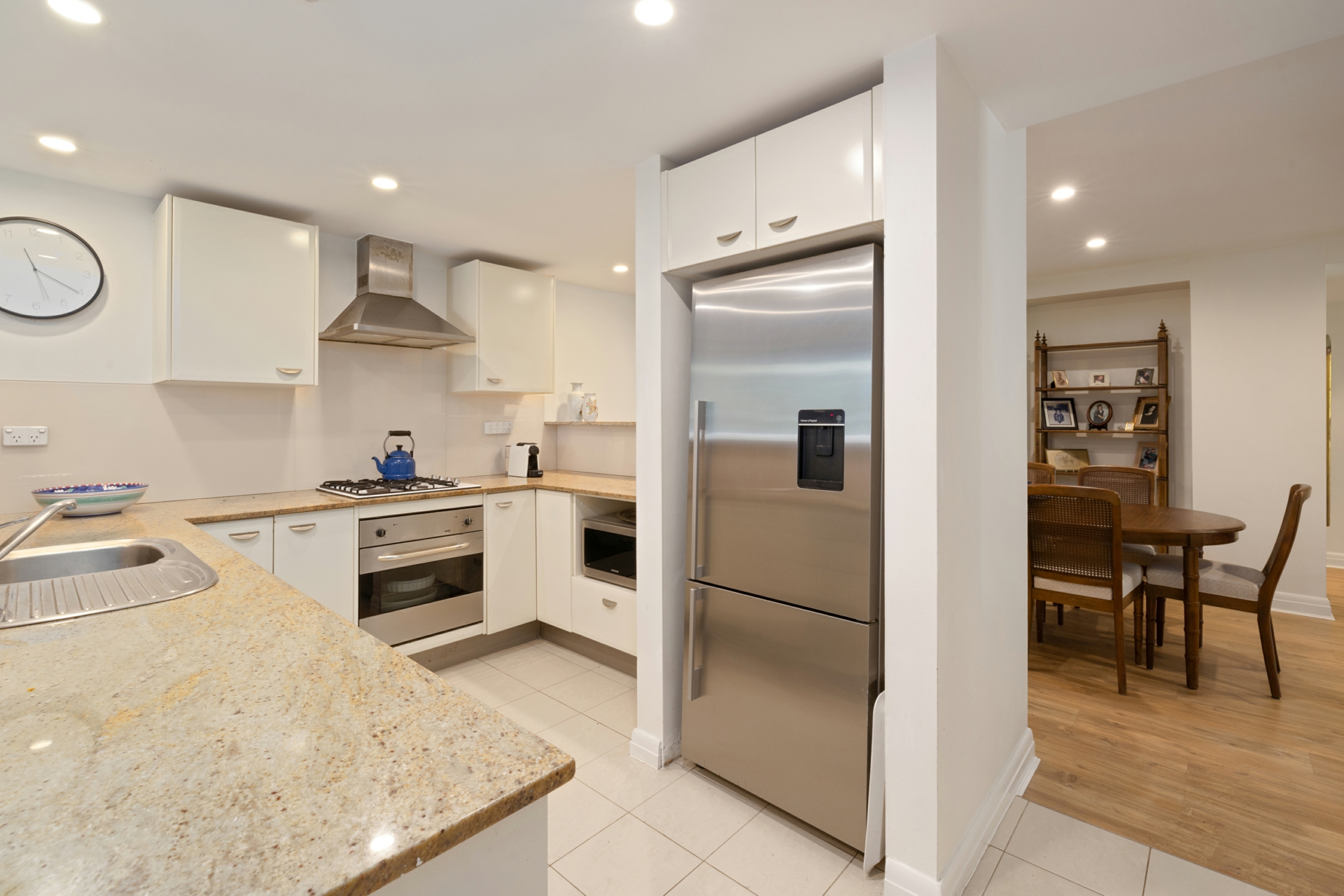 3/34-38 Foamcrest Avenue — photo 7 of 18
