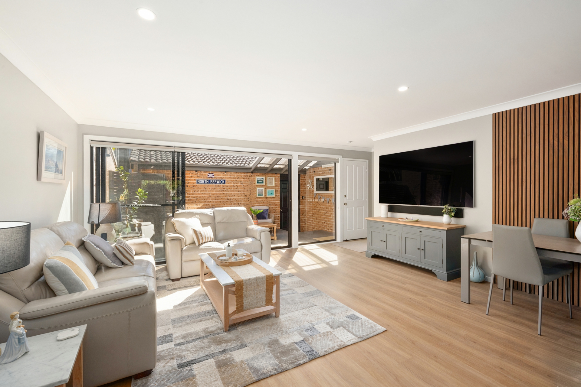 4/51-53 Darley Street East — photo 7 of 12