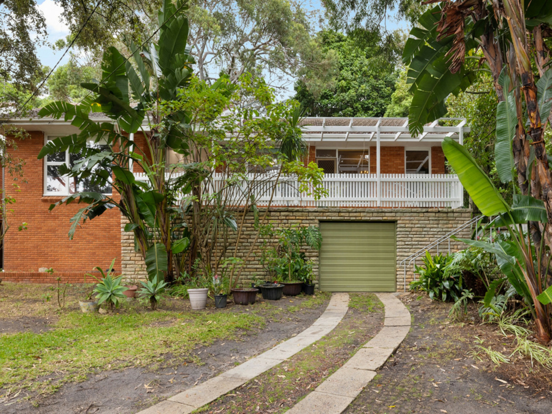 1657 Pittwater Road — photo 9 of 11