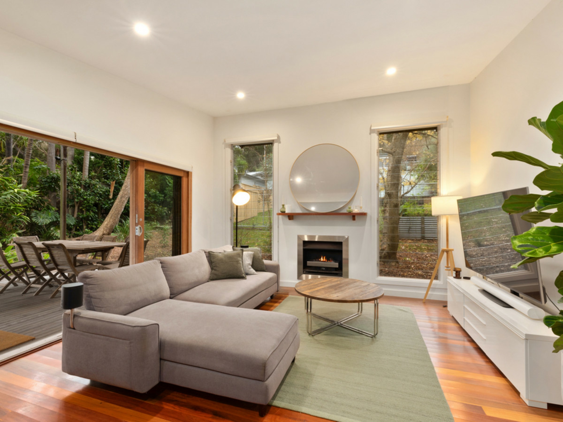 23a Irrubel Road — photo from LJ Hooker Mona Vale