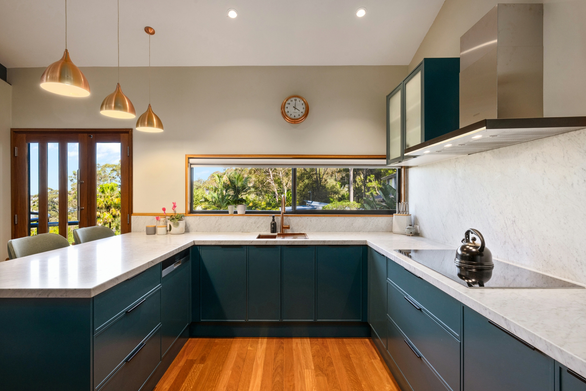 9 Valley Close — photo 3 of 21