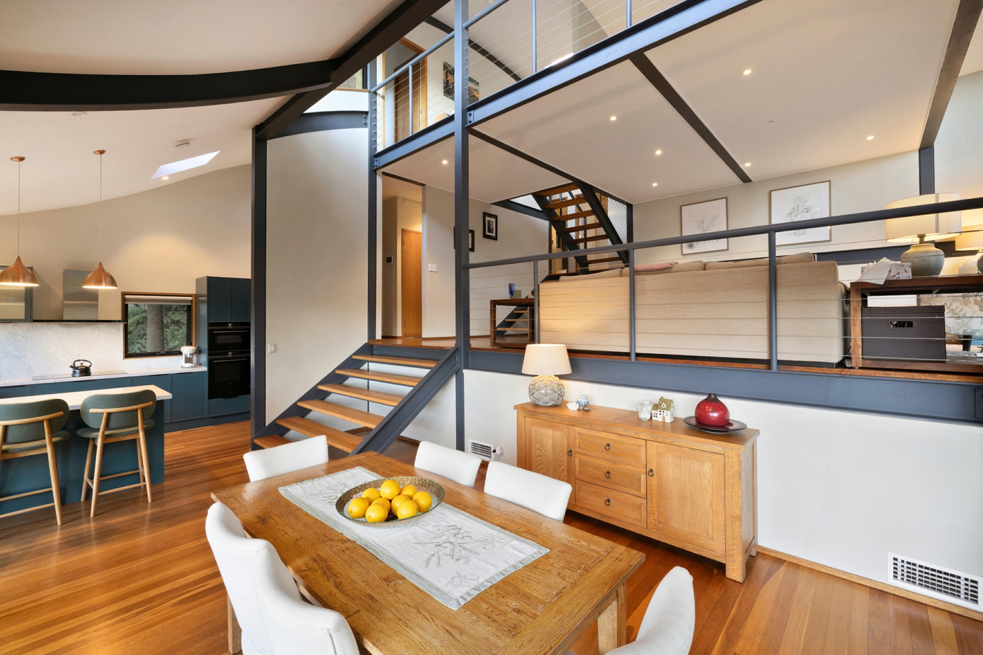 9 Valley Close — photo 4 of 21
