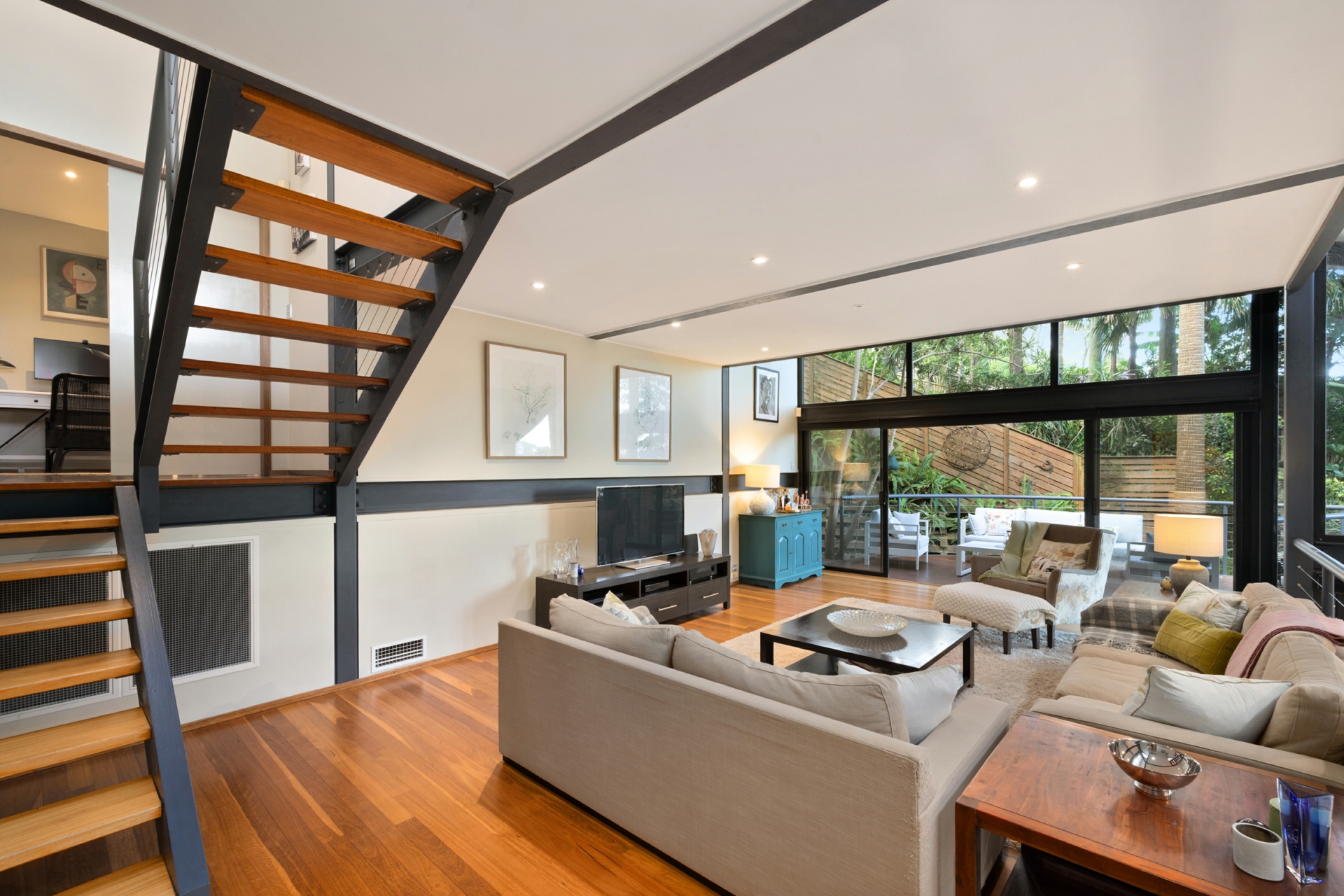 9 Valley Close — photo 9 of 21