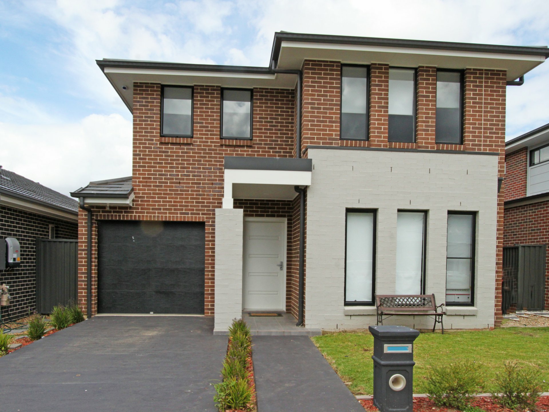 114 Armoury Road, Jordan Springs